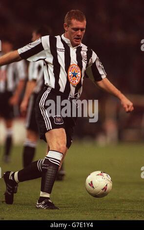 Fußball. Carling Premiership League. Nottingham Forest / Newcastle United. Stephen Watson, Newcastle United Stockfoto