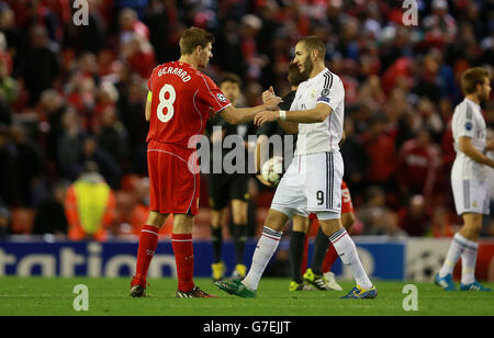 Fußball - UEFA Champions League - Gruppe B - Liverpool V Real Madrid - Anfield Road Stockfoto