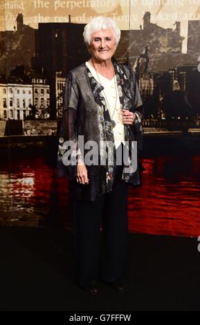 Specsavers Crime Thriller Awards - London. Beryl Vertue nimmt an den Specsavers Crime Thriller Awards 2014 im Grosvenor House Hotel, London, Teil. Stockfoto