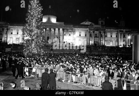 Bräuche und Traditionen - Silvester - Trafalgar Square Stockfoto