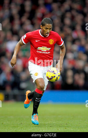 Fußball - Barclays Premier League - Manchester United / Liverpool - Old Trafford. Antonio Valencia von Manchester United Stockfoto