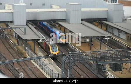 Leeds-Zug-Bahnhof-Lager Stockfoto