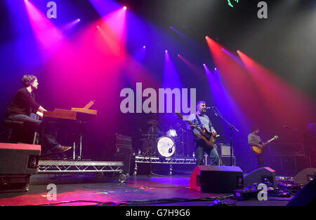 Xfm Winter Wonderland - Manchester. Jimi Goodwin tritt im Winter Wonderland 2014 von XFM im O2 Apollo Manchester auf. Stockfoto