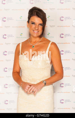 Doctor Dawn Harper nimmt an den Emeralds und Ivy Ball Teil, die von der Marie Keating Foundation und Cancer Research UK in Supernova im Zentrum von London veranstaltet werden. Stockfoto