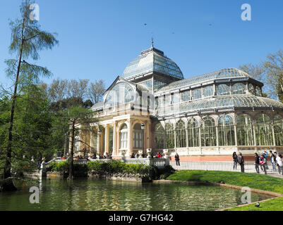 Kristall-Palast, Palacio de Cristal im Parque del Retiro, Madrid, Spanien Stockfoto