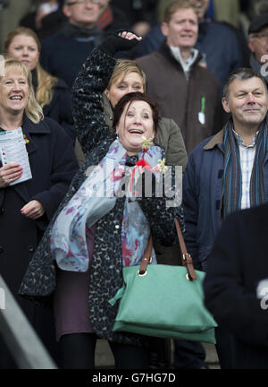 Pferderennen Sie - Prickeln Creek Freitag - Sandown Park Stockfoto