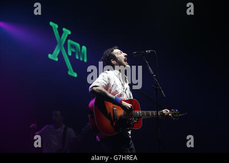 Frank Carter spielt live im XFM Winter Wonderland an der O2 Academy in Brixton, London. DRÜCKEN Sie VERBANDSFOTO. Bilddatum: Mittwoch, 17. Dezember 2014. Siehe PA Story SHOWBIZ XFM. Bildnachweis sollte lauten: Jonathan Brady / PA Wire Stockfoto