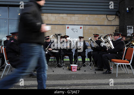 Fußball - Himmel Bet Meisterschaft - Derby County V Norwich City - iPro Stadion Stockfoto