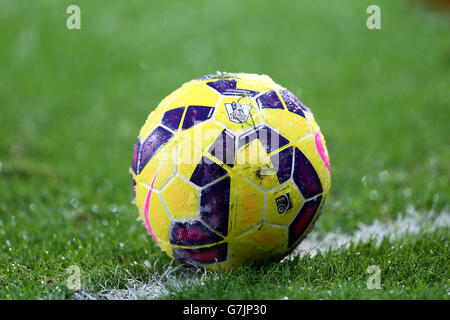 Fußball - Barclays Premier League - West Bromwich Albion gegen Manchester City - The Hawthorns. Detail des offiziellen Premier League-Spielballs Stockfoto