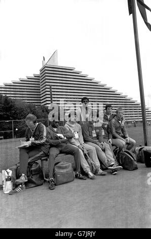 Das britische Boxteam im Olympischen Dorf in Montreal, Kanada. Darunter (nicht in Ordnung) David Odwell, Robert Davies, Colin Jones, Clinton McKenzie, Silvester Mitee, Patrick Cowdell und Charlie Magri. Stockfoto