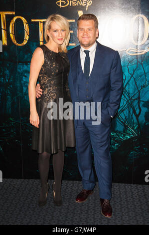 James Corden und seine Frau Julia bei der britischen Gala-Vorführung von Into the Woods im Curzon Mayfair, London. Stockfoto