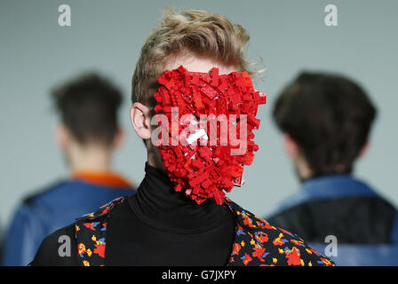 AGI & Sam Catwalk - London Sammlungen: Männer-2015 Stockfoto