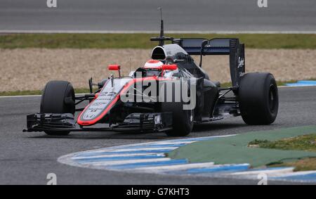 Formel 1 - 2015 Tests - Tag 2 - Circuito de Jerez. Die Jenson-Taste von McLaren Honda während der Tests vor der Saison auf dem Circuito de Jerez in Jerez, Spanien. Stockfoto