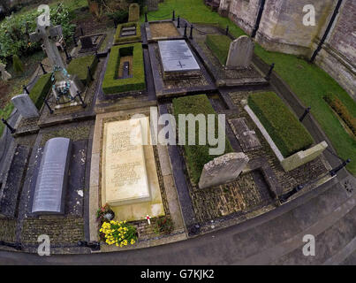 Das Grab von Sir Winston Churchill in der St. Martin's Church in Bladon, Oxfordshire. Stockfoto