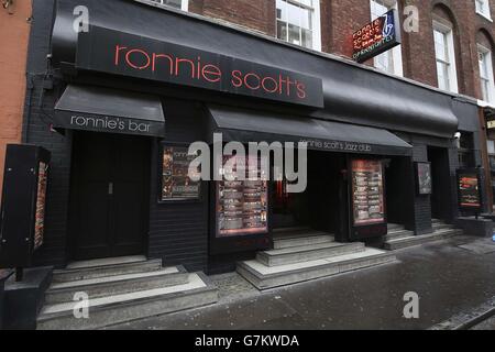 Ronnie Scotts Jazzclub in der Frith Street in Soho, im Zentrum von London. Stockfoto