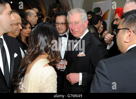 Britische asiatische Vertrauen Abendessen Stockfoto
