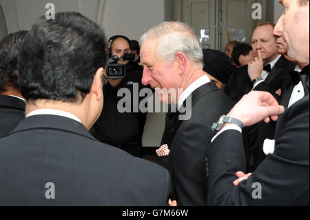 Britische asiatische Vertrauen Abendessen Stockfoto