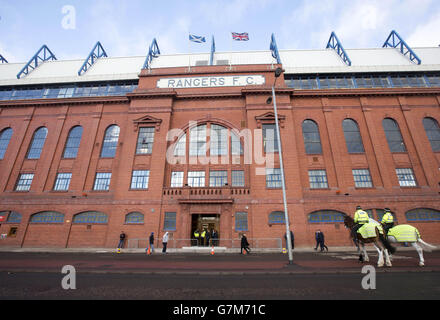 Eine allgemeine Ansicht des Ibrox Stadions in Glasgow vor dem Spiel des William Hill Scottish Cup Fifth Round. Stockfoto