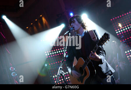 BRIT Awards 2005 Nominierungen Start - Park Lane Hotel Stockfoto
