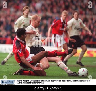 Fußball - Carling Premiership - Nottingham Forest gegen Liverpool Stockfoto