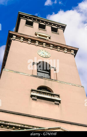 Turm der Kirche des Heiligen Geistes (Helligandskirken), Kopenhagen, Dänemark. Stockfoto