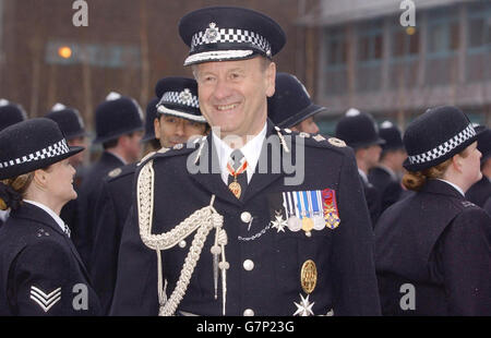 Passing-out-Parade an der MPS-Trainingsschule in Hendon. Stockfoto