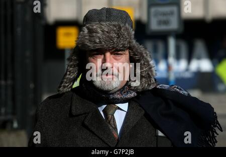 Ian Bailey kommt vor das hohe Gericht wegen seiner anhaltenden Klage gegen den Staat wegen der Behandlung der Ermittlungen des Garda wegen des Mordes an der französischen Filmemacherin Sophie Toscan du Plantier. Stockfoto