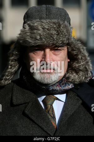 Ian Bailey kommt vor das hohe Gericht wegen seiner anhaltenden Klage gegen den Staat wegen der Behandlung der Ermittlungen des Garda wegen des Mordes an der französischen Filmemacherin Sophie Toscan du Plantier. Stockfoto