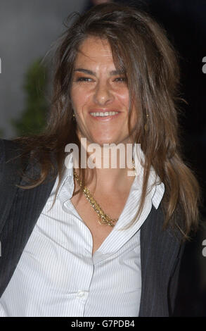 9th Annual South Bank Show Awards - Savoy Hotel. Der Künstler Tracey Emin kommt. Stockfoto