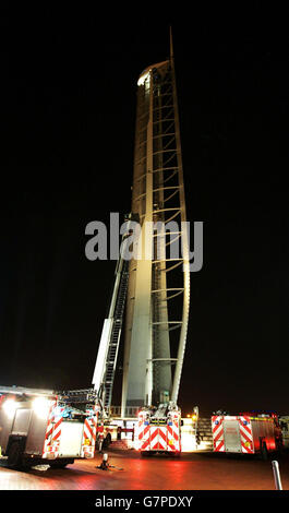 Glasgow Science Tower - Menschen gefangen Stockfoto