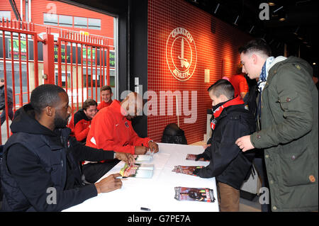 Fußball - Himmel Bet Meisterschaft - Charlton Athletic V Huddersfield Town - The Valley Stockfoto