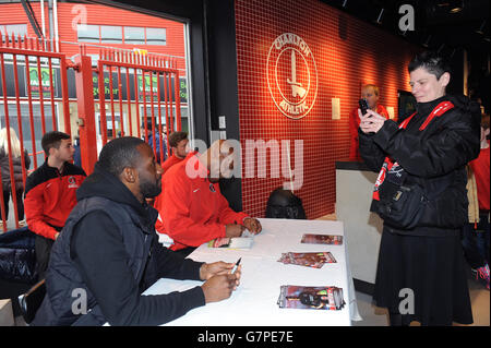 Fußball - Himmel Bet Meisterschaft - Charlton Athletic V Huddersfield Town - The Valley Stockfoto