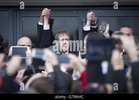 Fußball - Rangers EGM Ankünfte - Ibrox Stockfoto