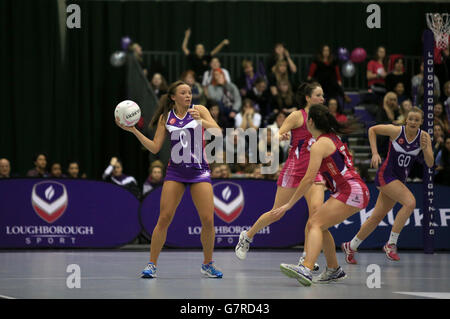 Korbball - Superleague - Loughborough Lightning V Yorkshire Jets - Sir David Wallace Sporthalle Stockfoto