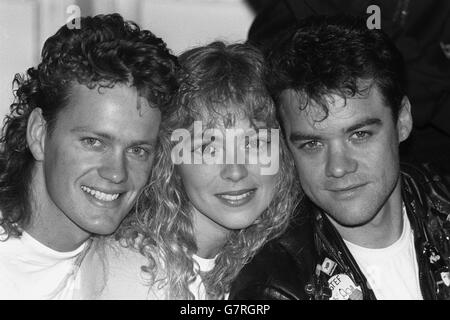 Fernsehen - Nachbarn Besetzung Portrait - London Stockfoto