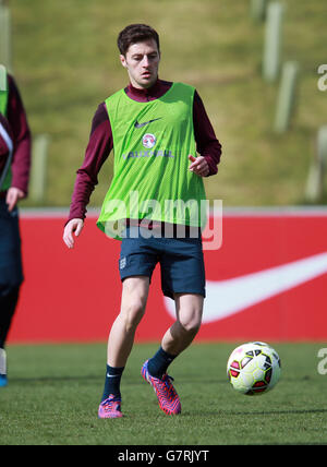 Fußball - UEFA Euro 2016 - Qualifikation - Gruppe E - England V Litauen - England Training - St Georges Park Stockfoto