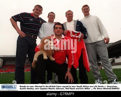 Bereit zu brüllen. In der britischen Lions-Mannschaft, die Südafrika bereist, sind L-R genannt: Graham Rowntree, Austin Heeley, neuer Kapitän Martin Johnson, Neil Back und Eric Miller. Stockfoto