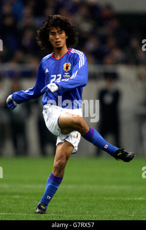 Fußball - WM 2006 Qualifikationsspiel Asian Final Stage Gruppe B - Japan / Nordkorea - Saitama Stadium 2002. Yuji Nakazawa, Japan Stockfoto