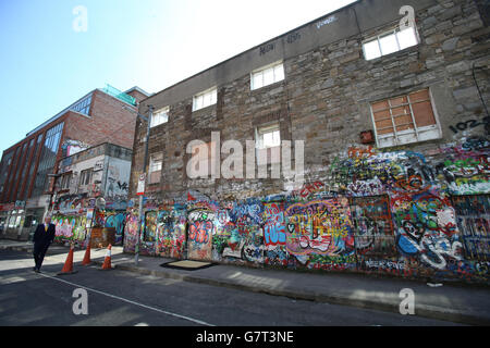 Ein allgemeiner Blick auf die Windmill Lane Aufnahmestudios, in denen U2 ihr Debütalbum Boy aufgenommen haben, das abgerissen wurde. Stockfoto