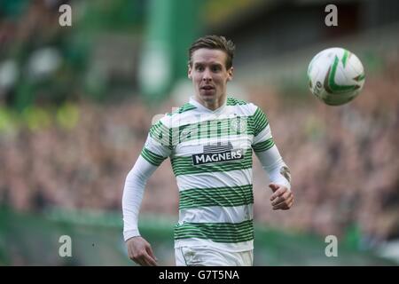 Stefan Johansen von Celtic während des schottischen Meisterschaftsspiel im Celtic Park, Glasgow. Stockfoto