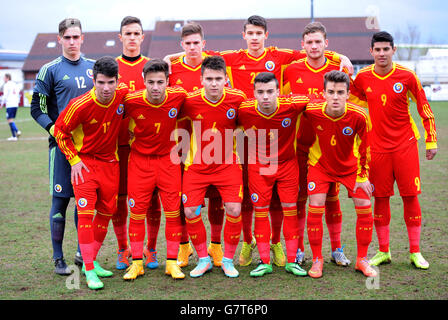 Rumänische Teamgruppe (Top Row L-R) Suciu Catalin Vasile, Ghita Virgil Eugen, Capusa Tiberiu Ionut, Dobre Mihai Alexandru, Fridrich Harald Arian, Coman Florinel Teodor (untere Reihe L-R) Grecu Robert Ionut, Ciobanu Andrei Virgil, Kilyen Szabolcs Istvan, Vladescu Andrei Razvan, Oaida Razan Constantin Stockfoto