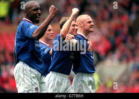 Fußball - Littlewoods FA Cup Semi Final - Chesterfield V Middlesboro Stockfoto