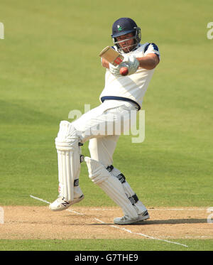 Yorkshire's Jack Leaning während des LV=County Championship Division One Matches in Trent Bridge, Nottingham. Stockfoto