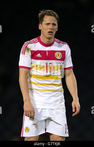 Fußball - International freundlich - Schottland / Nordirland - Hampden Park. Christophe Berra aus Schottland Stockfoto