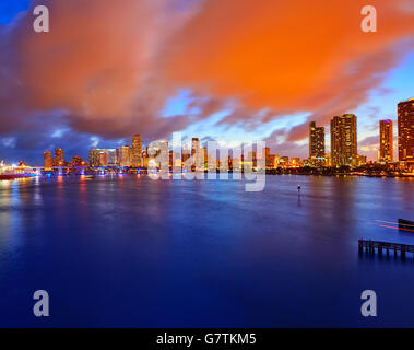 Miami downtown Skyline Sonnenuntergang in Florida USA Stockfoto