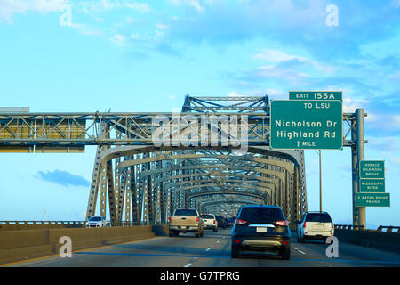 Horace Wilkinson Bridge in Mississippi River bei Baton Rouge Louisiana USA Stockfoto