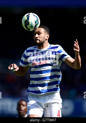 Fußball - Barclays Premier League - Queens Park Rangers gegen Chelsea - Loftus Road. Steven Caulker Von Queens Park Rangers Stockfoto