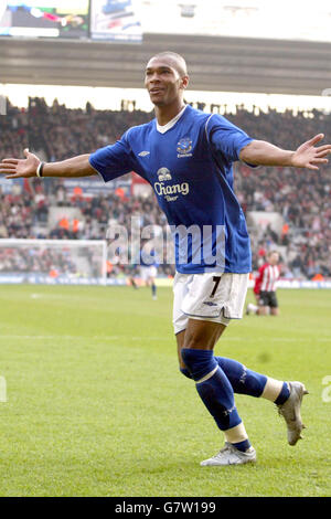 Fußball - FA Barclays Premiership - Southampton / Everton - St Mary's Stadium. Marcus Bent von Everton feiert sein Ziel Stockfoto