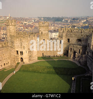 Gebäude und Denkmäler - Caernarfon Castle - Wales. Caernarfon Castle in Nordwales. Stockfoto