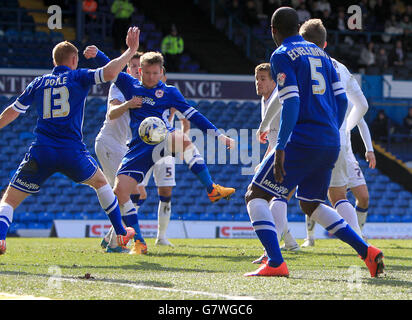 Fußball - Himmel Bet Meisterschaft - Leeds United gegen Cardiff City - Elland Road Stockfoto